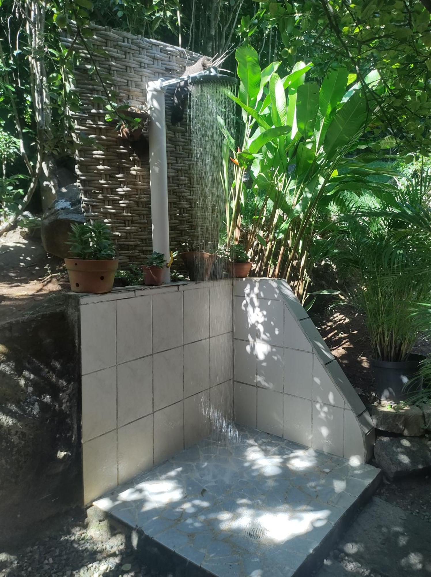 Chale Da Lu Ilhabela Apartment Exterior foto